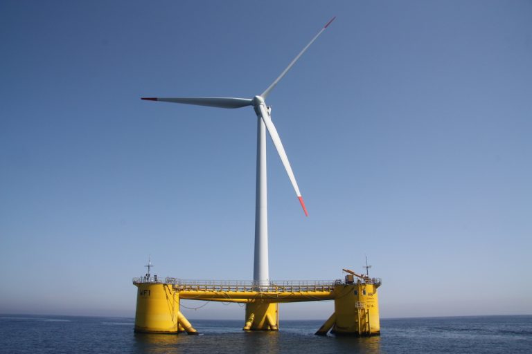 TECHNIP : première éolienne offshore flottante