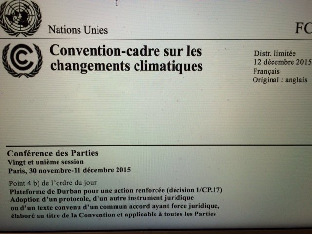 COP21 : L’accord sur le climat est adopté par 195 pays