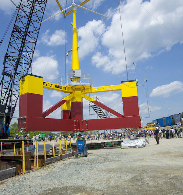 Aqua Ventus : Le concept de sa fondation VolturnUS validé