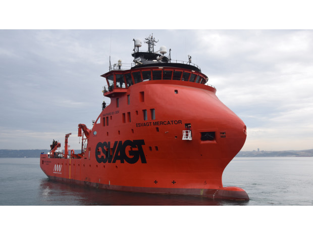 Esvagt Mercator est baptisé et en service pour Belwind et Nobelwind