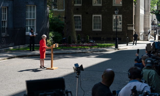 Spécial UK – May démissionne et ?