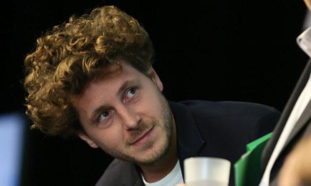 Le parti Europe-Ecologie-Les Verts a élu son nouveau « patron ».