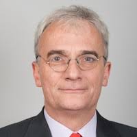 Laurent Ménard est devenu directeur financier de la CRE