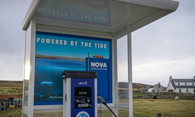 Nova Innovation : les voitures électriques de l&rsquo;île de Yell carburent à l’énergie hydrolienne