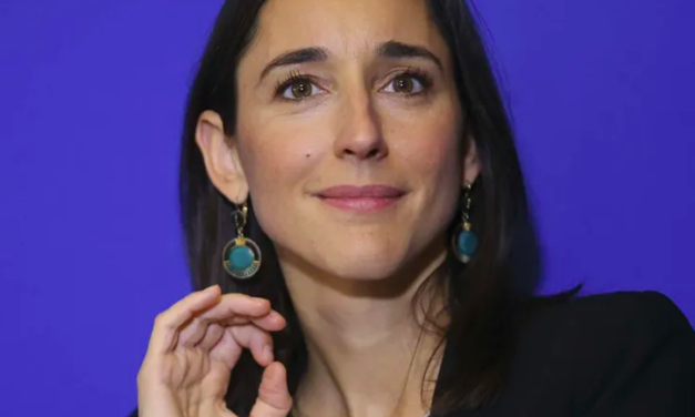 Brune Poirson quitte son siège mais conserve sa mission sur l&rsquo;éducation au développement durable