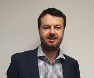 DOLFINES a acquis 8.2 France