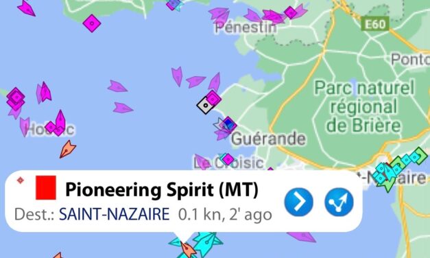 Parc éolien en mer de Saint-Nazaire : Le Pioneering Spirit est arrivé
