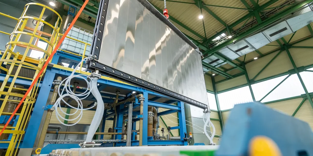 Port de Rotterdam : Thyssenkrupp va établir une installation d’hydrogène vert pour Shell