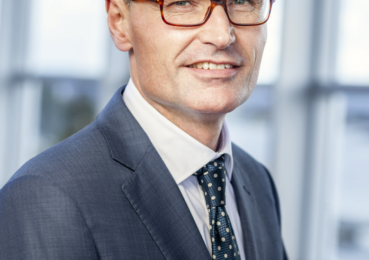 DNV : L’industrie mondiale de l’énergie se concentre pleinement sur la transition