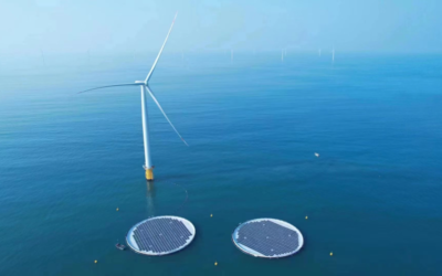 La Chine achève la première centrale hybride éolienne-solaire offshore au monde