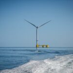 L’éolienne Kincardine transportée à Rotterdam pour maintenance