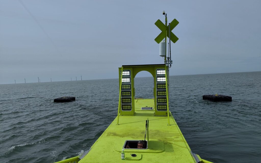 Après les essais en mer de la plate-forme houlomotrice HACE concluants, cap vers la levée de fonds