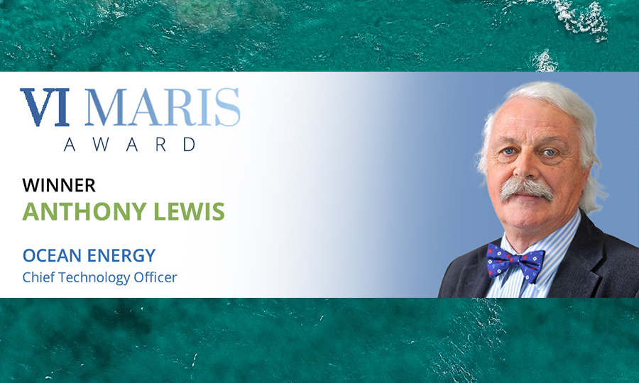 Tony Lewis reçoit le prix Vi Maris d’Ocean Energy Europe