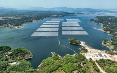 Le plus grand parc solaire flottant d’Asie du Sud-Est est sur un lac