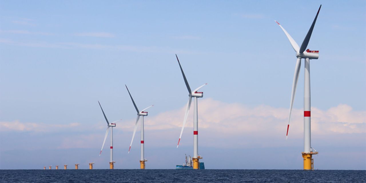 Les câbles des 71 éoliennes de Fécamp sont en service