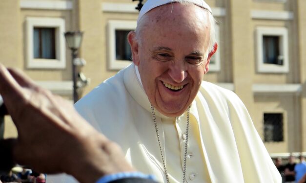 Auteur de l’encyclique LAUDATO SI’, le Pape François est mort ce lundi de Pâques
