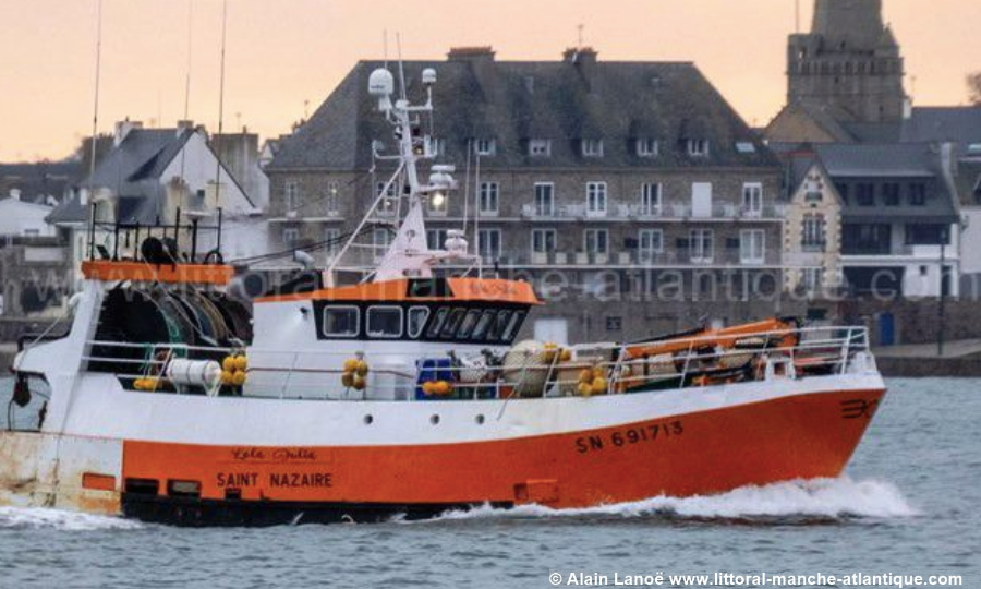 Le chalutier Lola Julia a heurté cette nuit une éolienne du parc en mer du Banc de Guérande