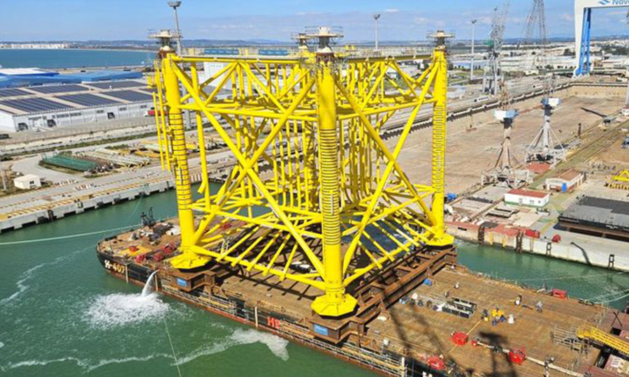 Navantia Seanergies charge les fondations de la sous-station de Dogger Bank C de 1200 MW.