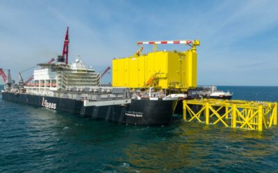 La plate-forme de conversion offshore BorWin Epsilon est en cours d&rsquo;installation