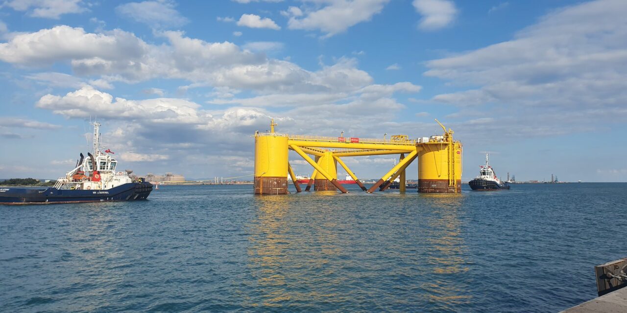 BOLUDA est chargé des remorquages des trois flotteurs d’EFGL à Fos-sur-Mer : ITW de Charles Boutry