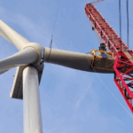 EFGL à Port-la Nouvelle : la première éolienne flottante est assemblée