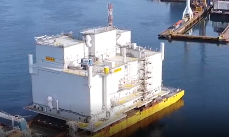 La partie supérieure de la station de conversion offshore Hornsea 3 arrive en Norvège pour l’équipement final