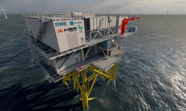 La sous-station dans le plus grand parc éolien offshore du Danemark est installée