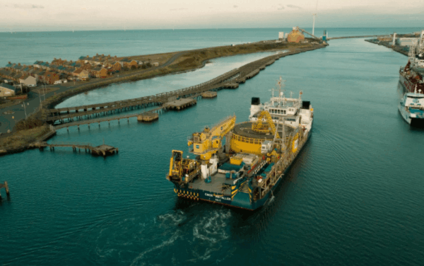 La première section du câble d’exportation quitte Blyth