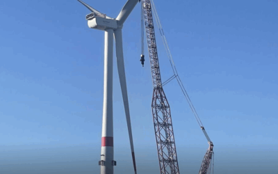 La première turbine Vestas pour la ferme flottante Eolmed est assemblée