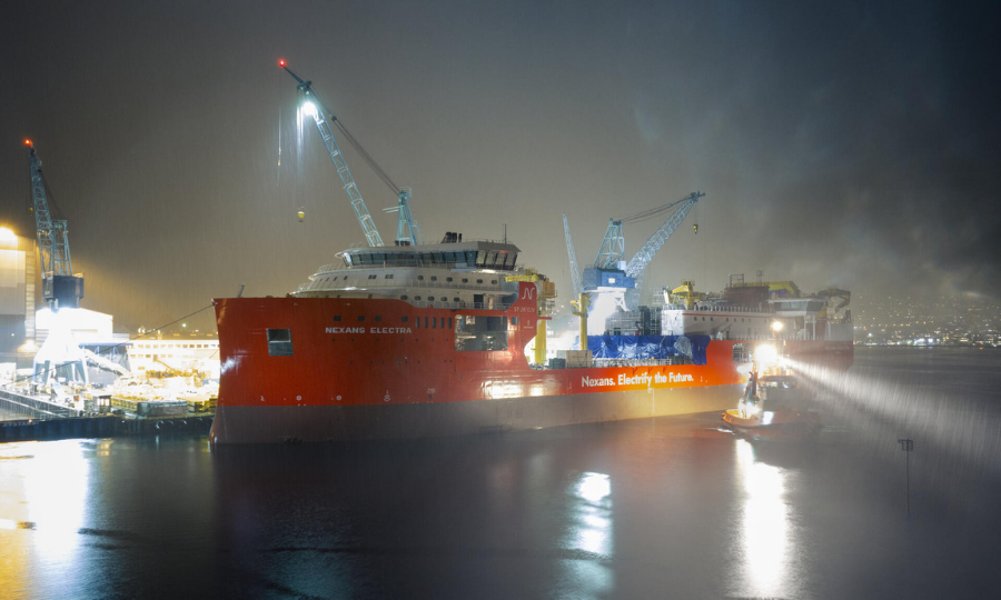 Nexans : la coque du navire câblier Nexans Electra