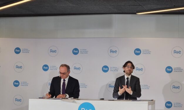 RTE : cap sur la décarbonation, prudence sur les énergies renouvelables
