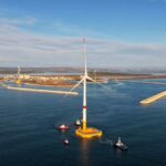 EolMed : La première éolienne flottante offshore se dirige vers son site d&rsquo;installation