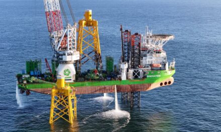 L&rsquo;installation des fondations du parc de Dieppe-Le-Tréport progresse