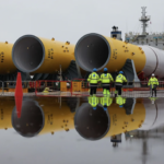 Les premières fondations du parc éolien offshore Hornsea 3 ont été transportées à bord du CY Interocean II