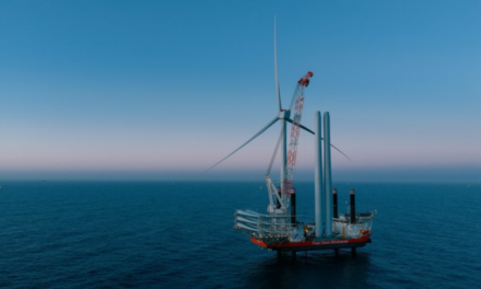 La première turbine du parc éolien en mer Thor injecte de l&rsquo;électricité dans le réseau danois