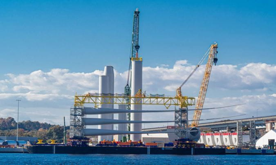 Orsted installe la première turbine au large de New York