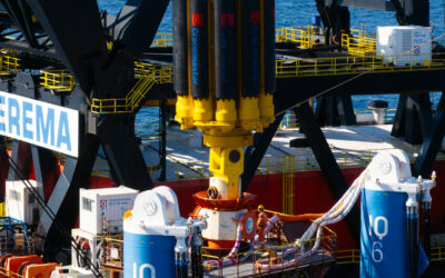 Cranemaster et Heerema Marine Contractors ont développé le plus grand compensateur de houle passif (PHC)