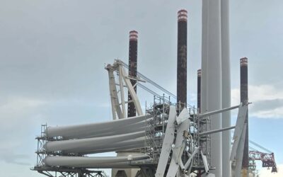 Casse de pales éoliennes après une collision du Brave Tern au sein du port de Port d&rsquo;Esbjerg