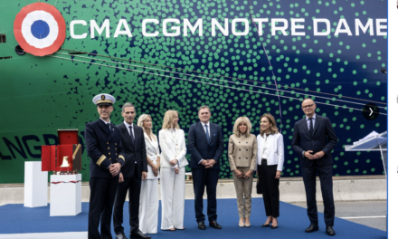 Le CMA CGM Notre-Dame, est le plus grand porte-conteneur au monde sous pavillon français