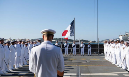 Marine nationale : Les nouveaux préfets maritimes en Métropole et les commandants de 11 bâtiments et 7 unités prennent leur commandement