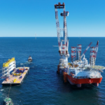 Revolution Wind, détenu par Ørsted et Skyborn Renewables, a installé la dernière éolienne en mer